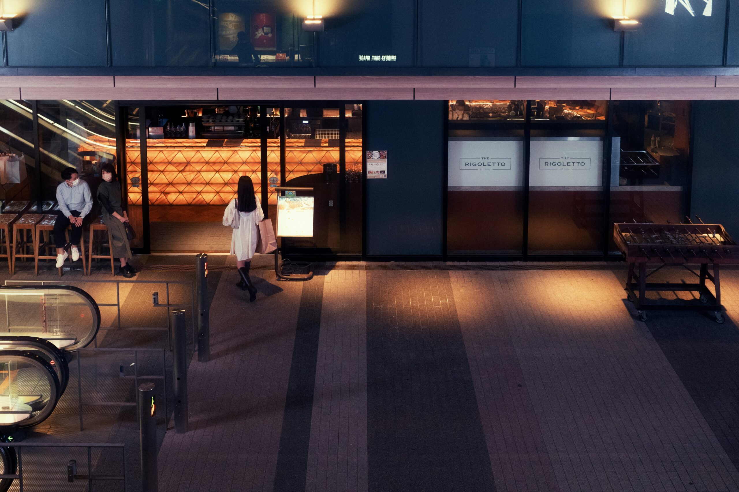 Infographic showing common reasons for travel delays