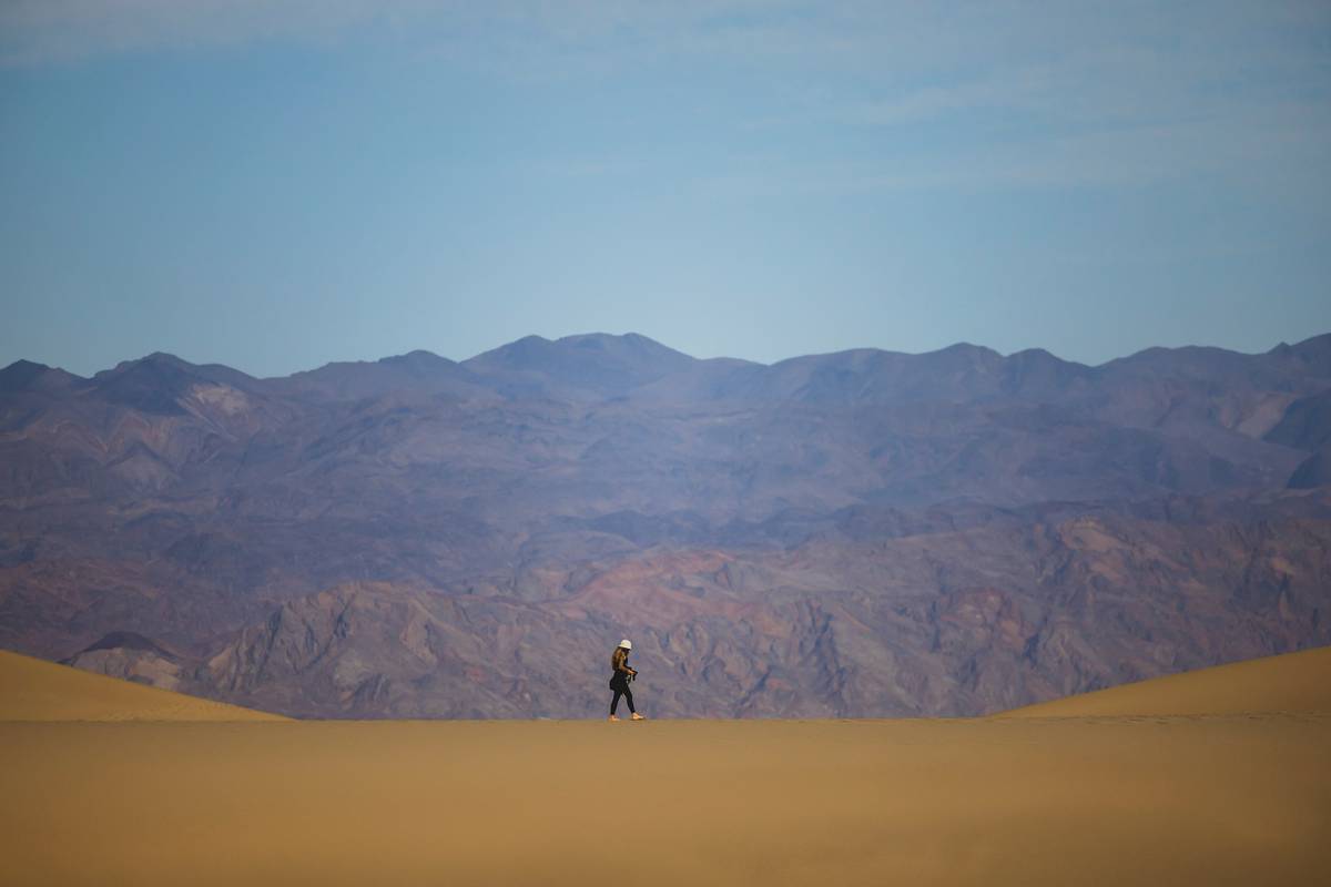 Illustration showing passengers stranded due to bad weather