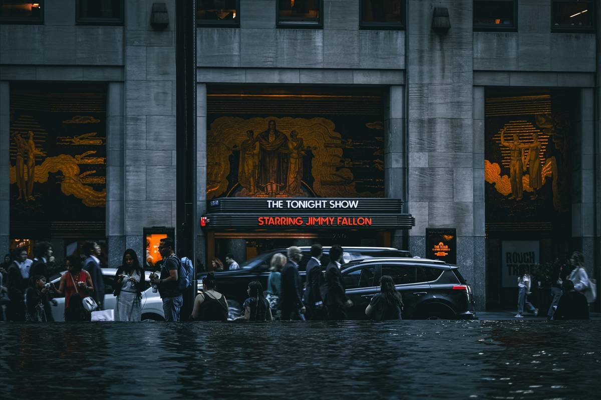 Hurricane Evacuation Insurance: The Ultimate Guide to Travel Delay Protection
